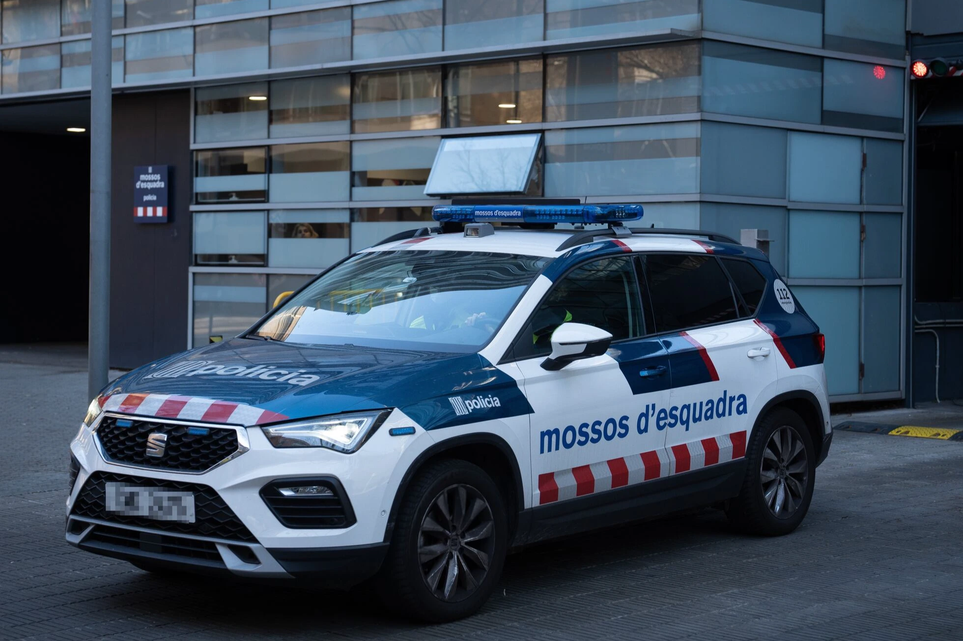 Un inmigrante ilegal marroquí condenado por violación logro obtener los papeles de residencia permanentes en España