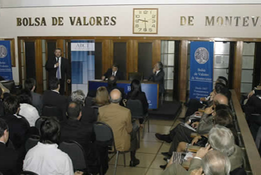 The BCU's nefarious interventionism suffocates the Uruguayan stock market, slows down the economy and fuels scams