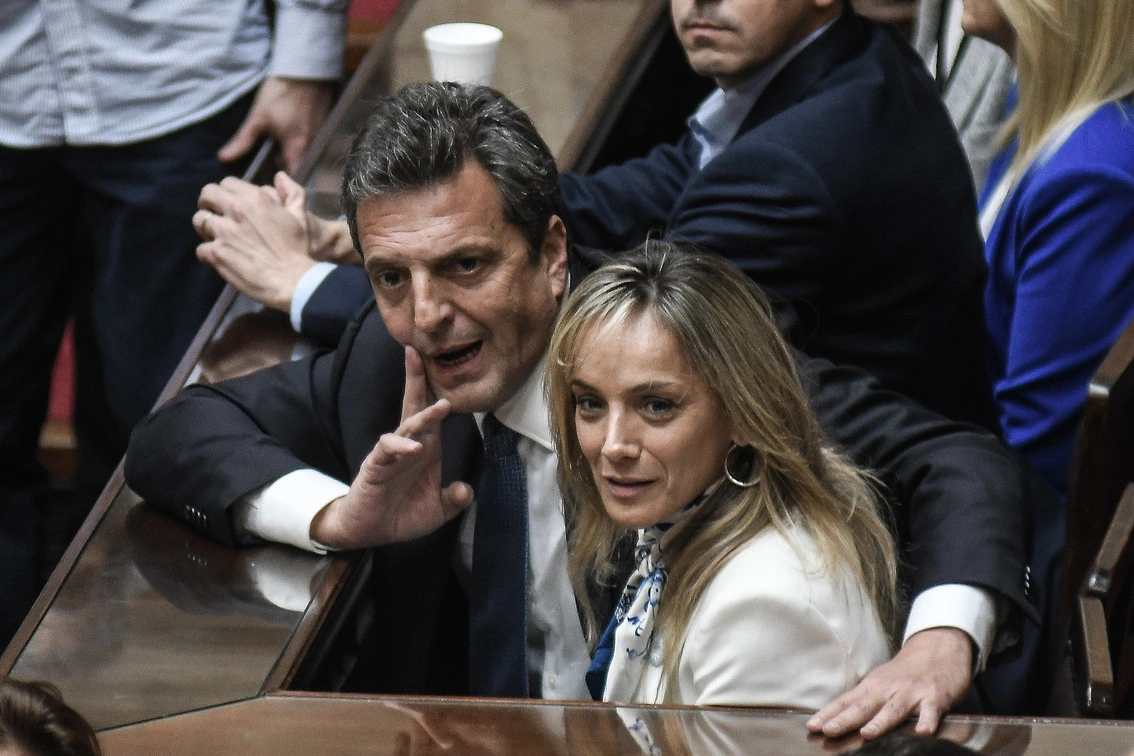 Massa y Galmarini deberán declarar por la causa Sueños Compartidos