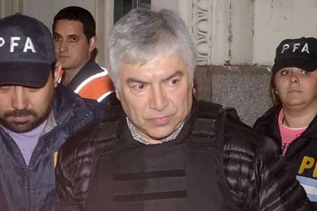 The Court dismissed Lázaro Báez for evasion following the application of the Fiscal Innocence Act one day before the trial