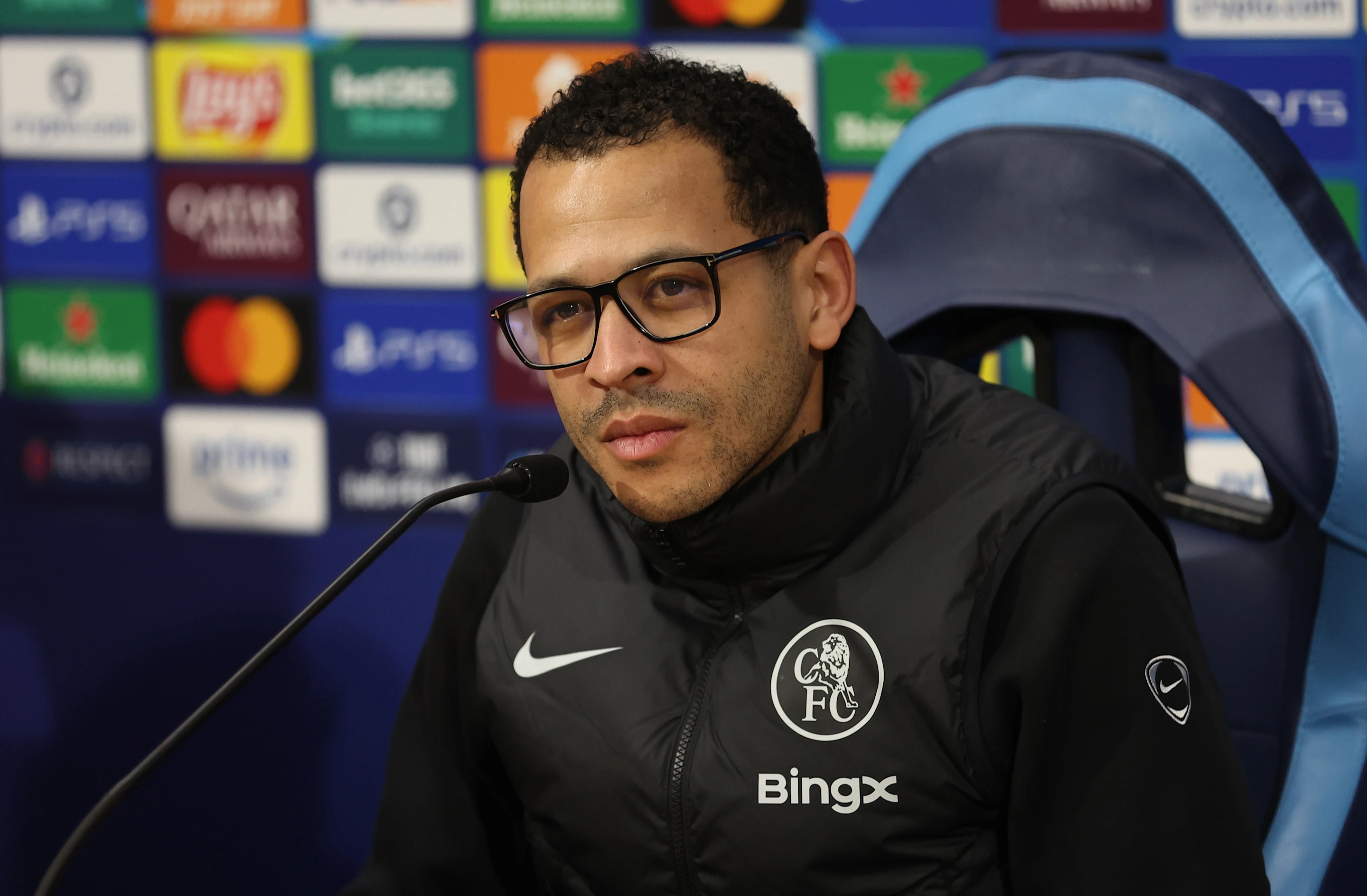 Liam Rosenior confirmed Enzo Fernández's two-game sanction