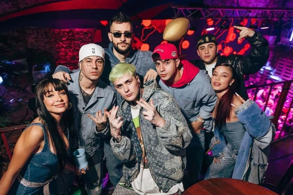 El exnovio de María Becerra reveló la terrible traición que le ocultaron "Los del Espacio"