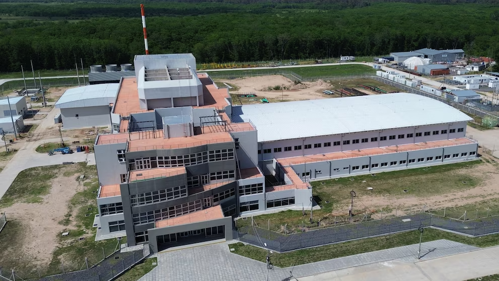 The RA-10 complex, at the Ezeiza Atomic Center.