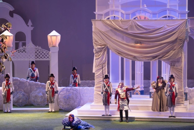 Back to school: the story of the song “Aurora”