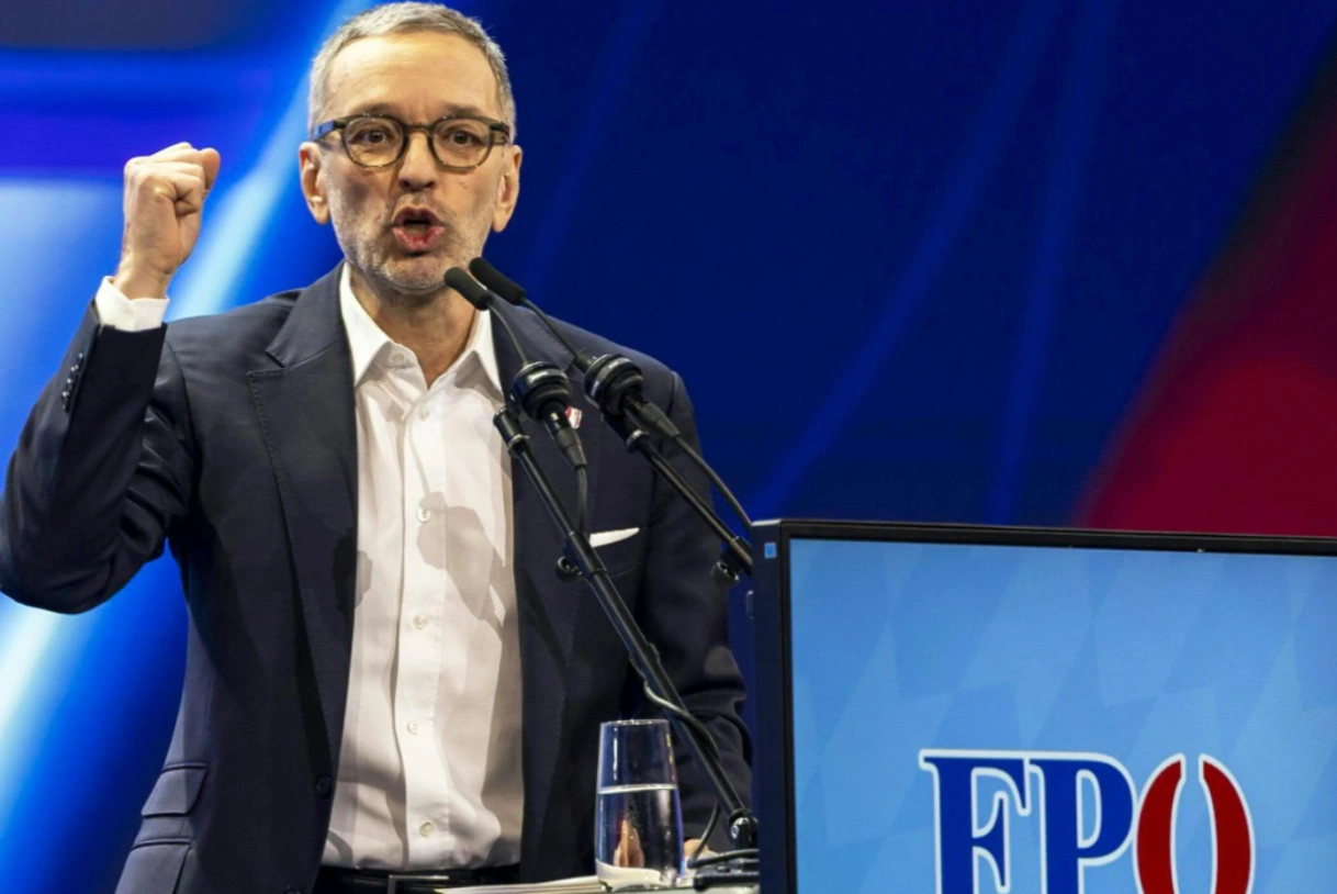 The sovereign party FPÖ consolidates itself as the first political force in Austria