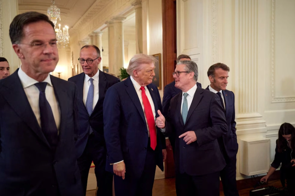 Trump impulsa una alianza naval para proteger el estrecho de Ormuz