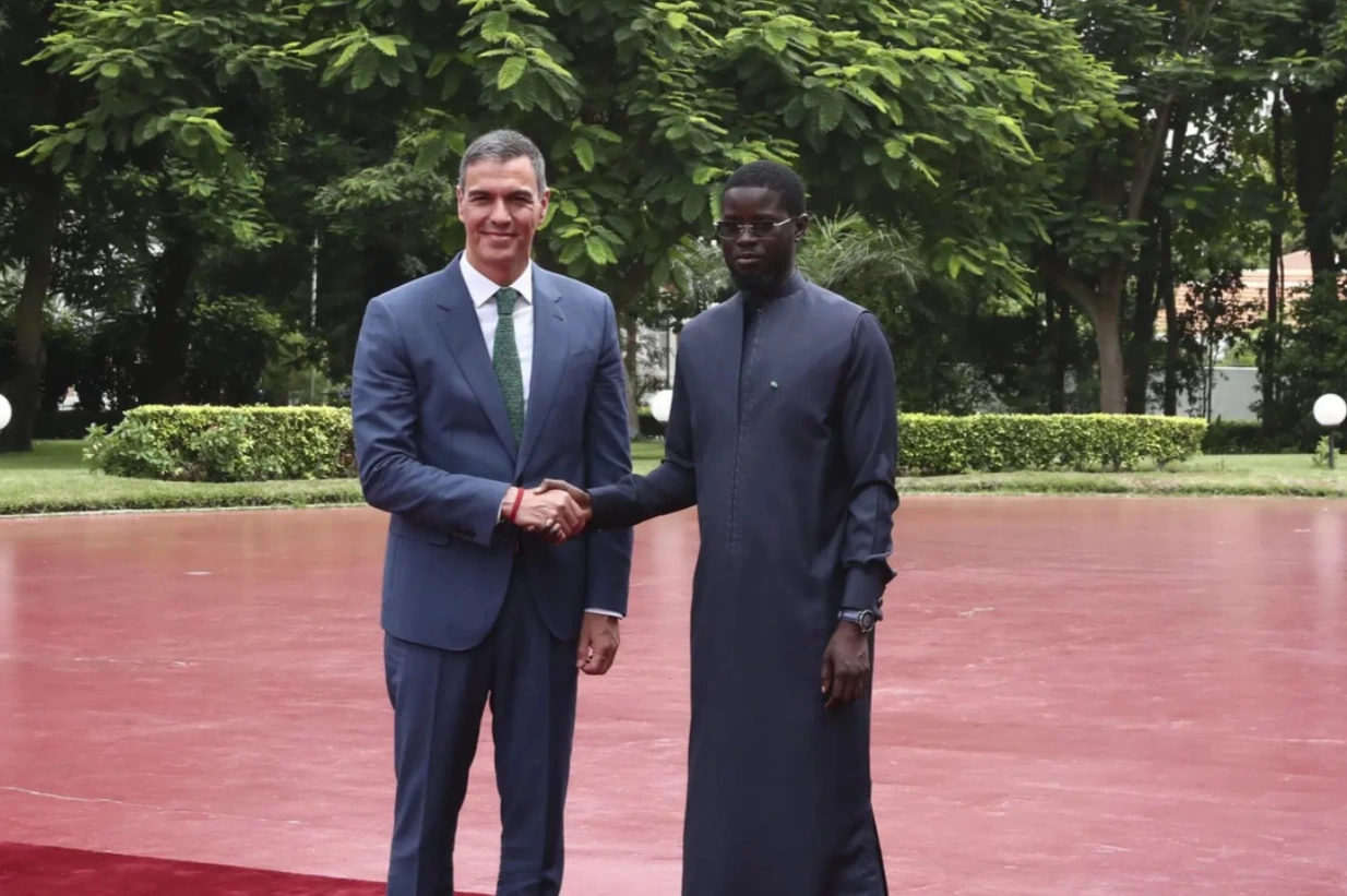 España financia a Senegal con 180 millones de euros pese a que endurece penas contra homosexuales