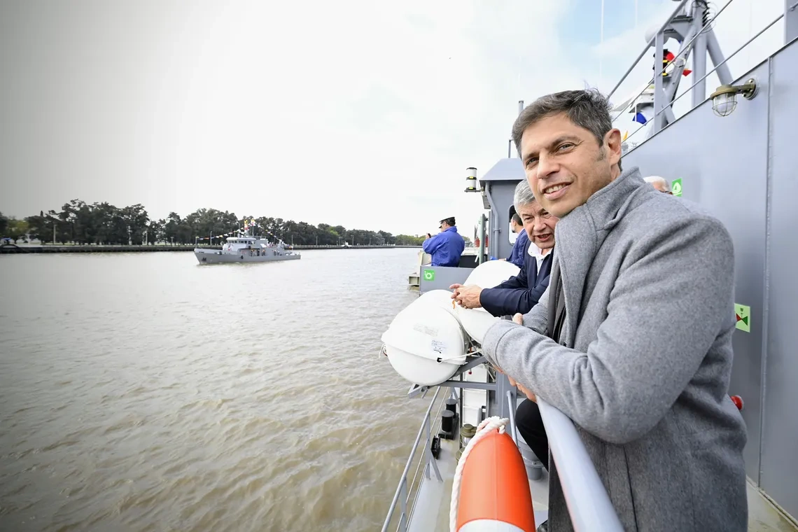 La Justicia embargó a la gestión de Kicillof por contaminar el Río de la Plata