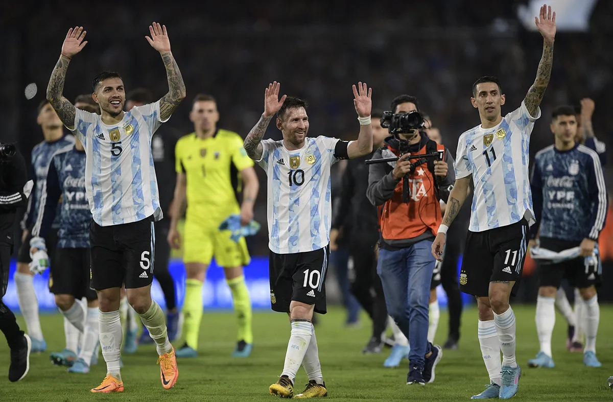 Argentina jugó su último partido en el país antes de jugar el Mundial 2022 en la Bombonera