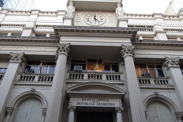 La racha histórica del BCRA no se detiene y alcanza 53 ruedas positivas