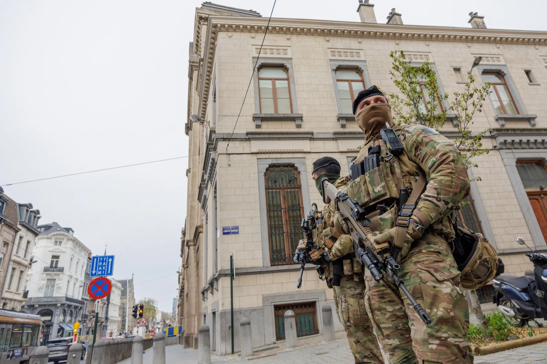 Bélgica despliega militares en estaciones de transporte para frenar el avance del narcotráfico