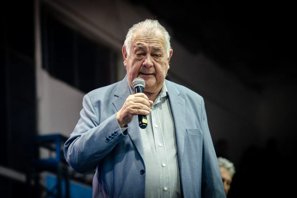 Populismo: un dirigente de Córdoba dijo que "vuelve el fútbol gratis" y armó un revuelo