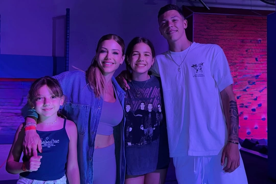 Evangelina Anderson habló sobre el bullying que recibió una de sus hijas al mudarse a la Argentina: "Le pegaron"