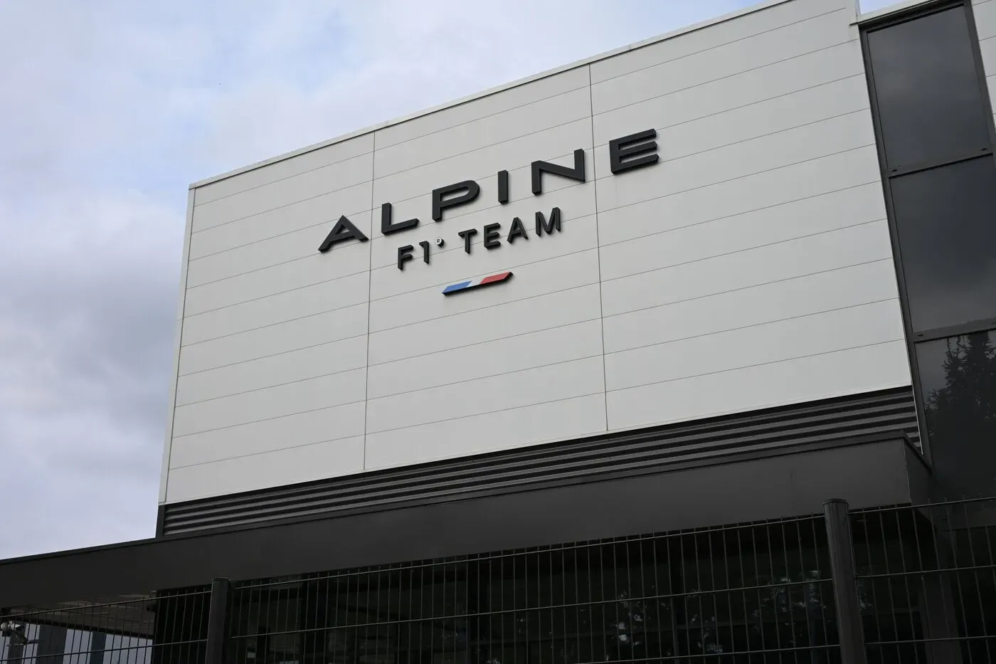 Alpine vale entre 1.500 y 1.860 millones de libras