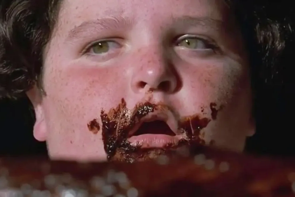 Qué fue de la vida de Jimmy Karz, el actor que interpretó a Bruce en la película Matilda