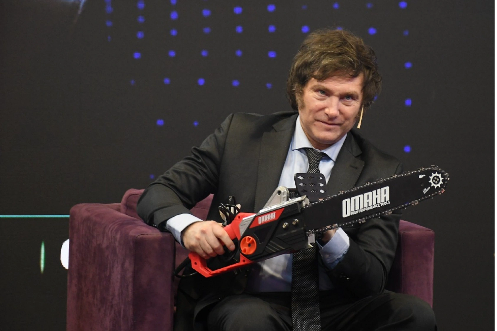 El Gobierno de Milei recortó el gasto público en USD 67.000 millones en 26 meses