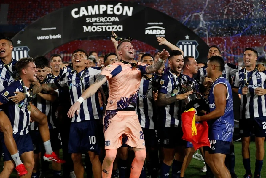 Talleres, el orgullo de Córdoba: a un año de la Supercopa Internacional