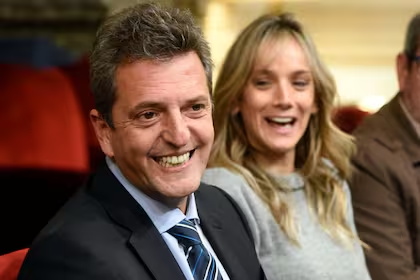 El matrimonio kirchnerista deberá declarar como testigos.