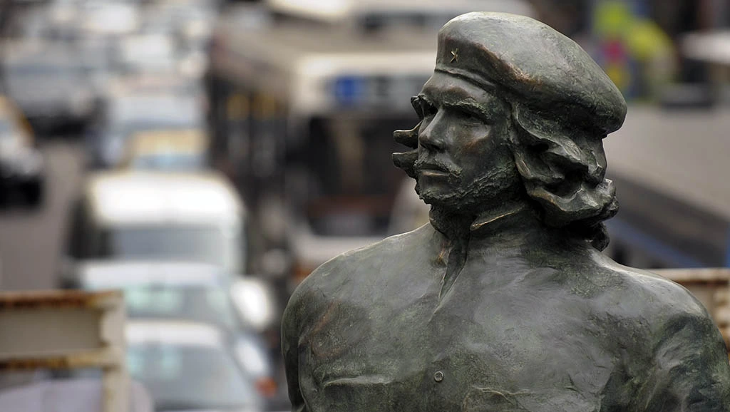 Estatua del Che Guevara en Rosario.