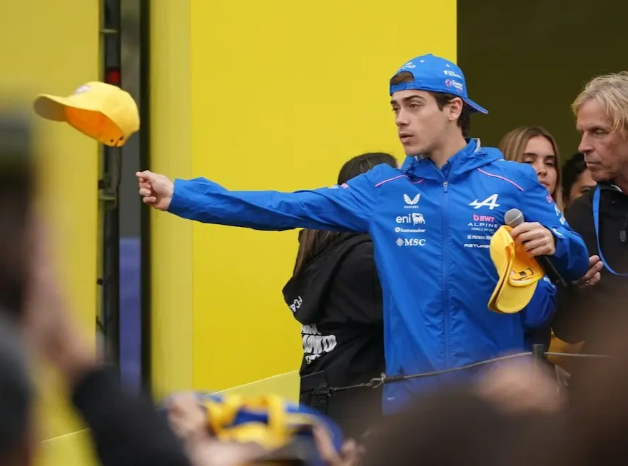 Colapinto thanked the people for their support and the effort they made to go to the event