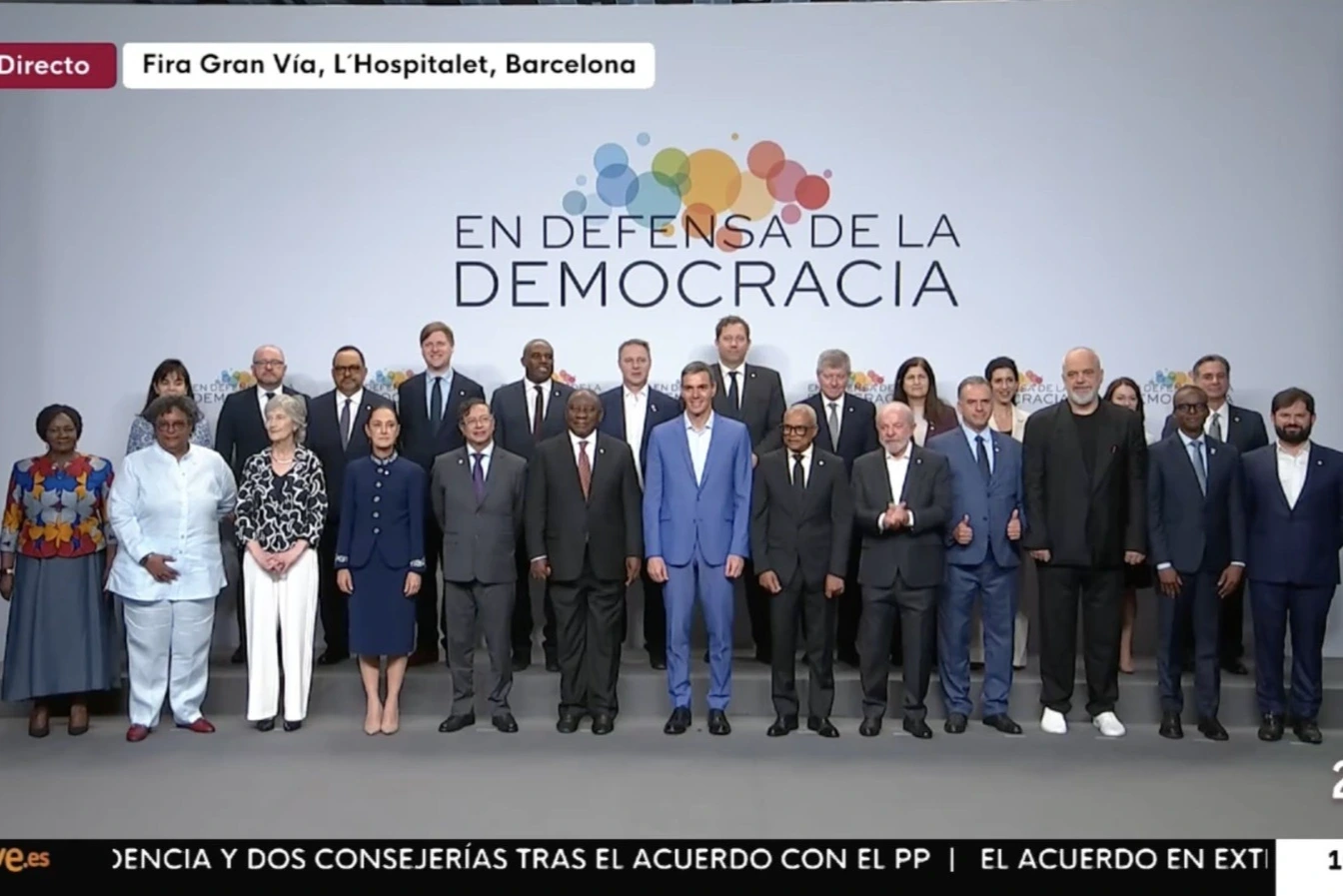 Kicillof was excluded from the photo of the left-wing summit in Barcelona