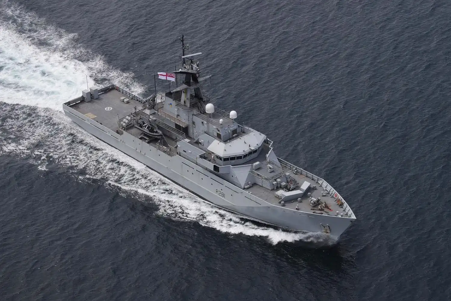 Brasil adquiere equipo de la Royan Navy y fortalece su posición económica.