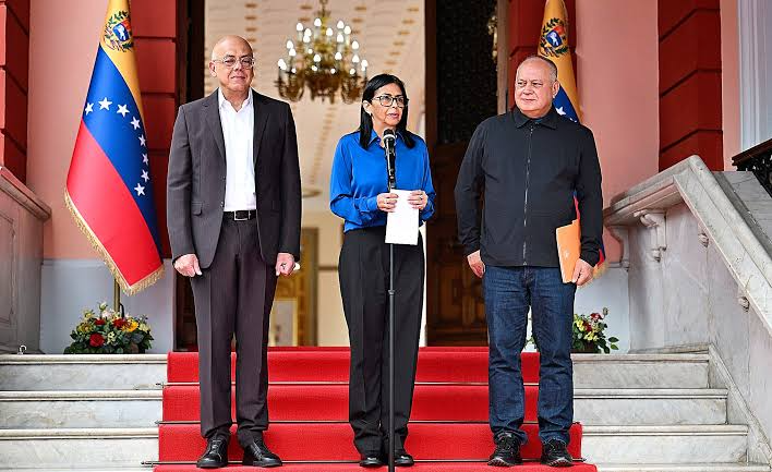 La dictadora Delcy Rodríguez