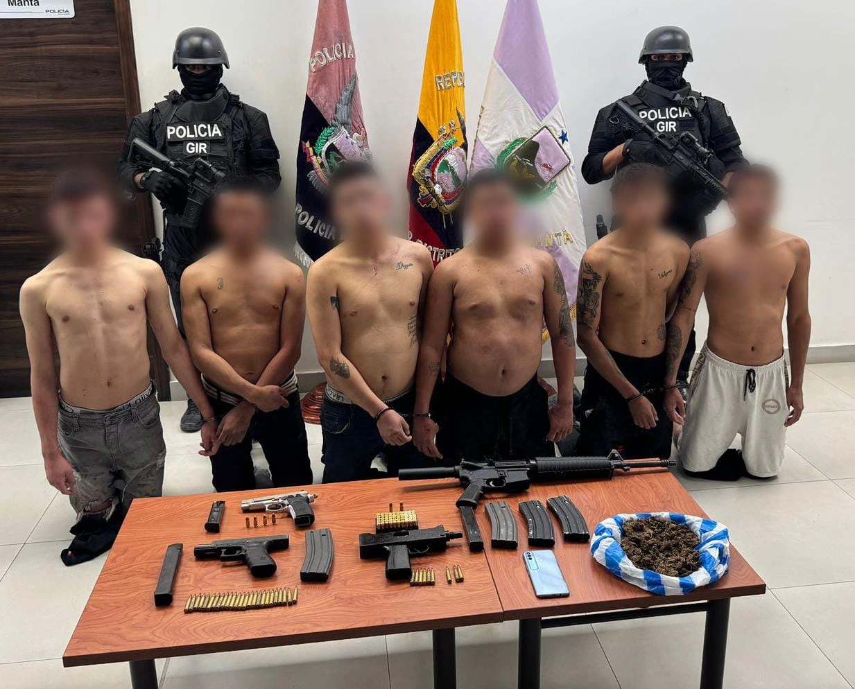 Seis miembros de los Choneros arrestados por la policía nacional ecuatoriana