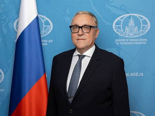 El embajador ruso en Austria Dmitry Lubinskiy