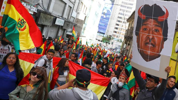 Manifestación en contra del entonces dictador Evo Morales