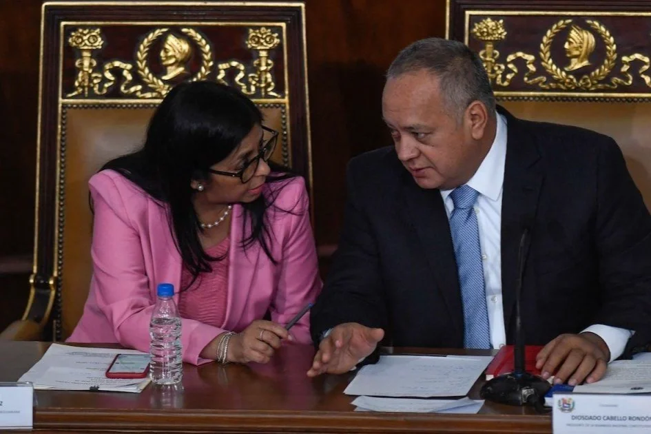 El régimen venezolano busca apoyo de multinacionales para frenar la crisis eléctrica