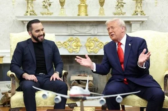 Nayib Bukele junto a Donald Trump
