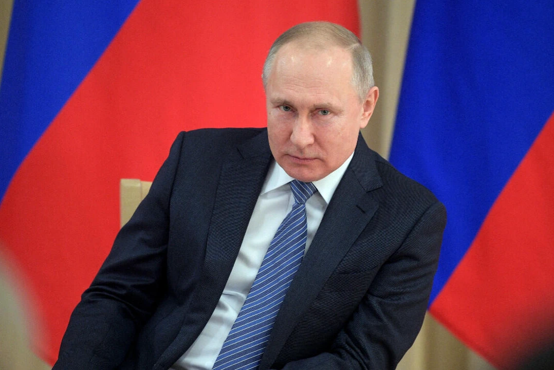 Putin intensifica la persecución contra la oposición y busca excluir de las elecciones al partido Yábloko