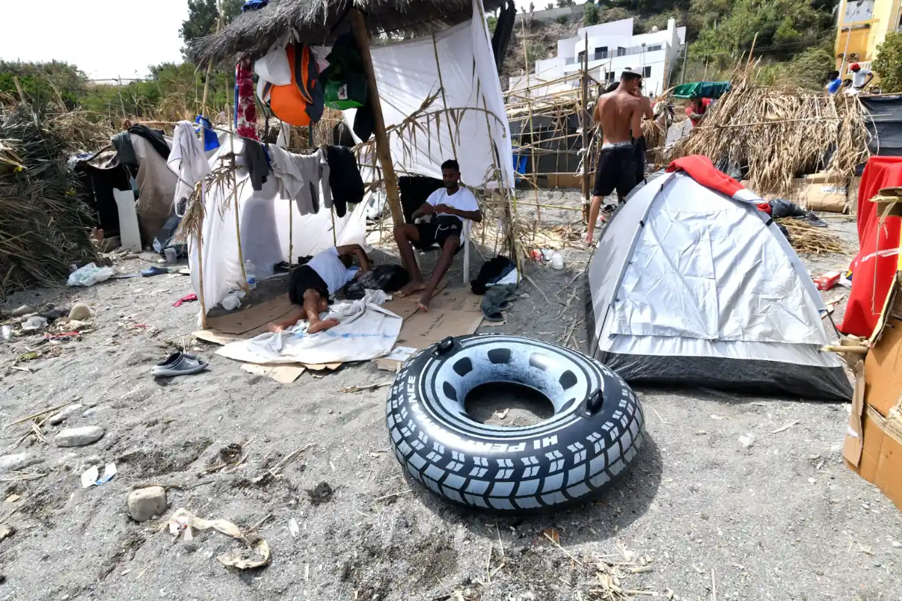 Inmigrantes ilegales en Ceuta