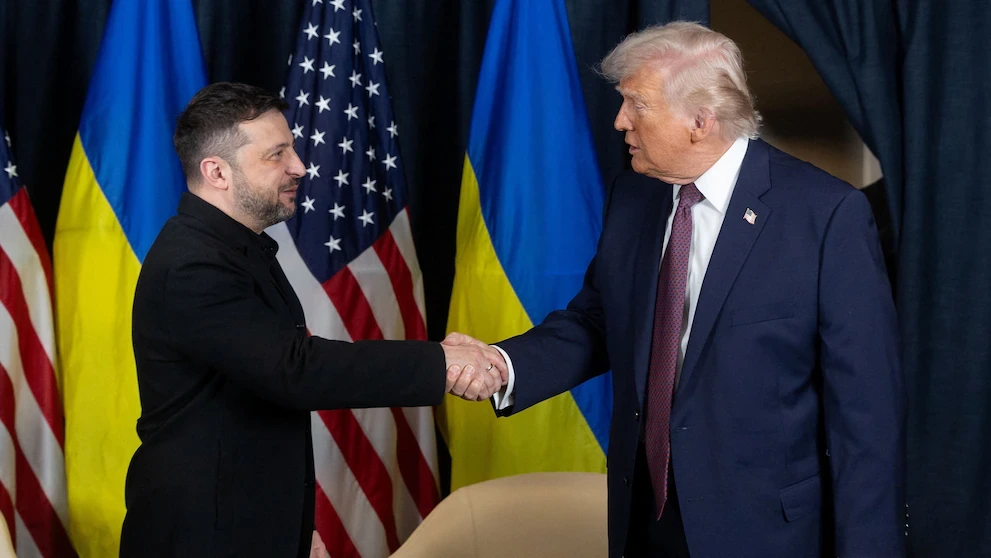 Volodimir Zelensky junto al presidente Donald Trump