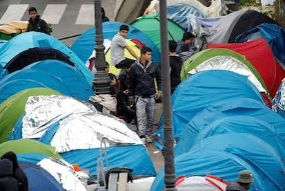 Inmigrantes ilegales en Paris