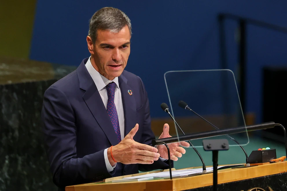 El presidente comunista de España Pedro Sánchez