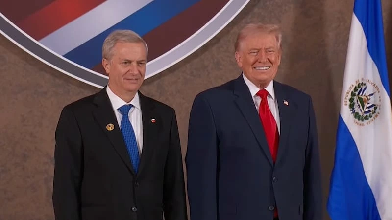 José Antonio Kast junto a Donald Trump