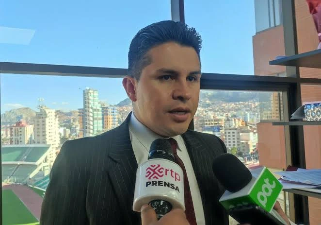 El diputado oficialista de Bolivia Manolo Rojas