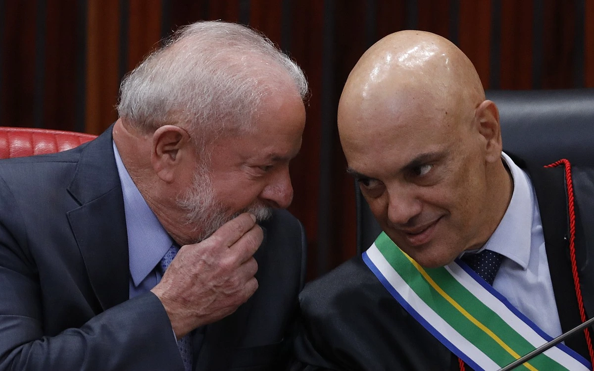 El dictador Lula da Silva junto a Alexandre de Moraes