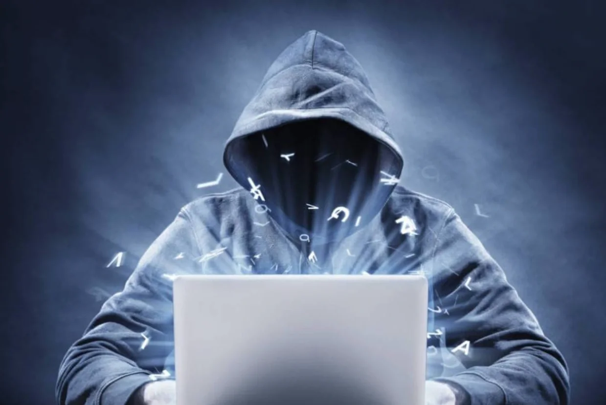Hacks and suspensions of opposition accounts on X: a pattern that raises concern