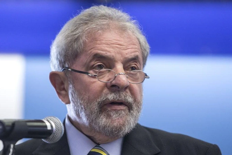 Lula pierde apoyo popular en medio de un principio de crisis económica en Brasil con picos de inflación