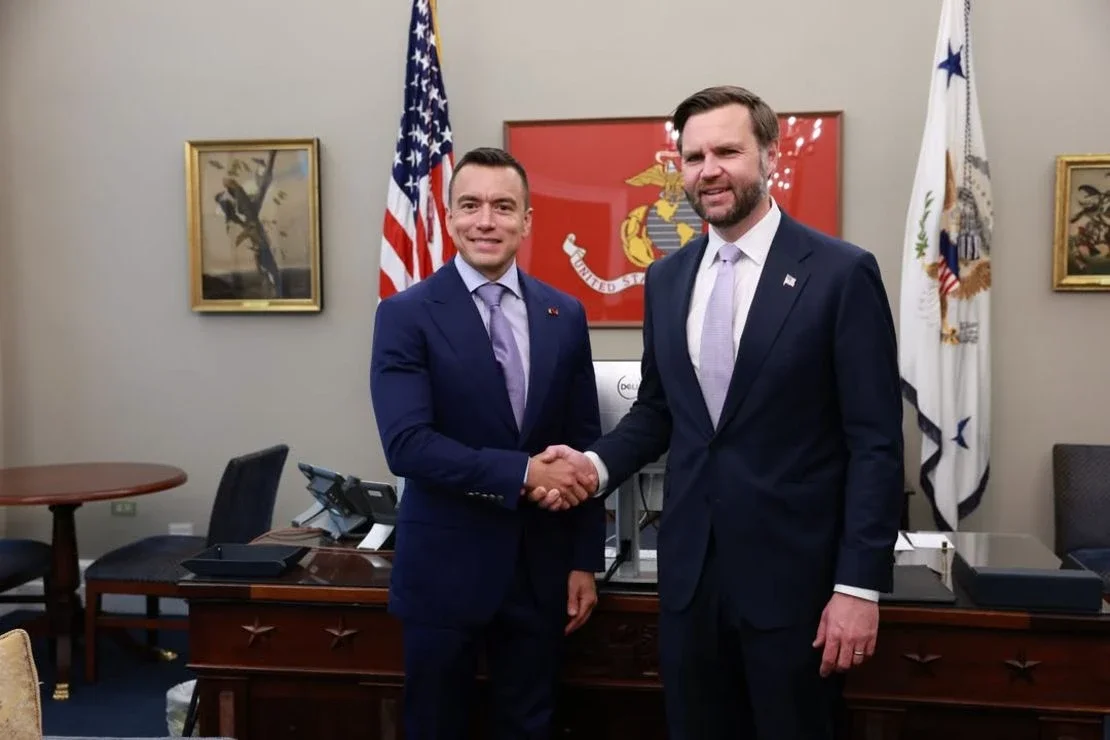 Daniel Noboa junto al vicepresidente estadounidense JD Vance