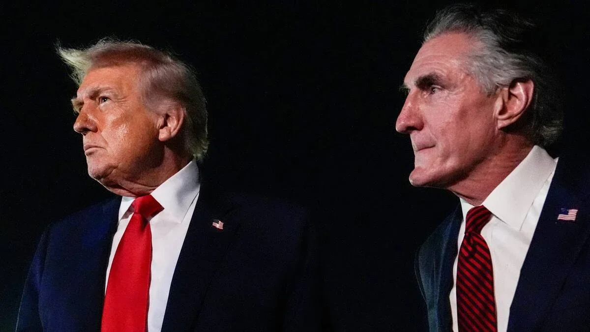 El Secretario de Interior de EEUU junto al presidente Donald Trump