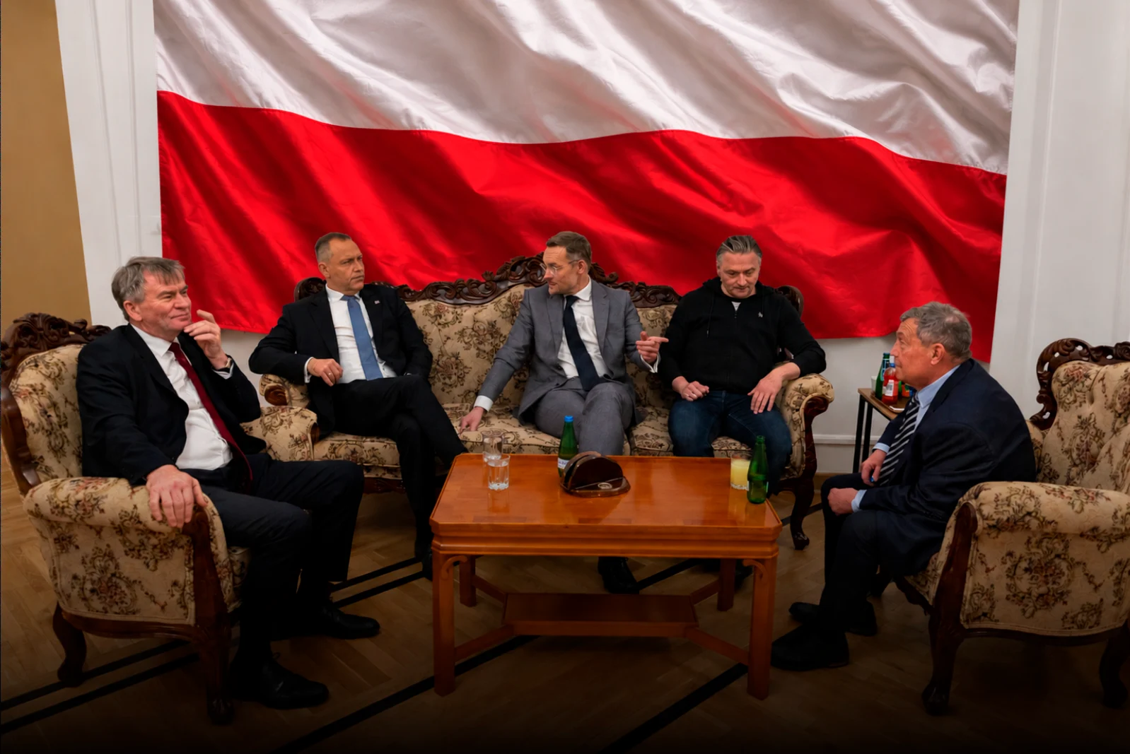 The President of Poland managed to enter the Constitutional Court and paralyze the left-wing coup d'etat