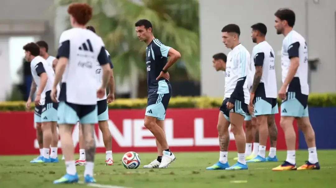 Scaloni made it clear that the main criterion for the list is performance.