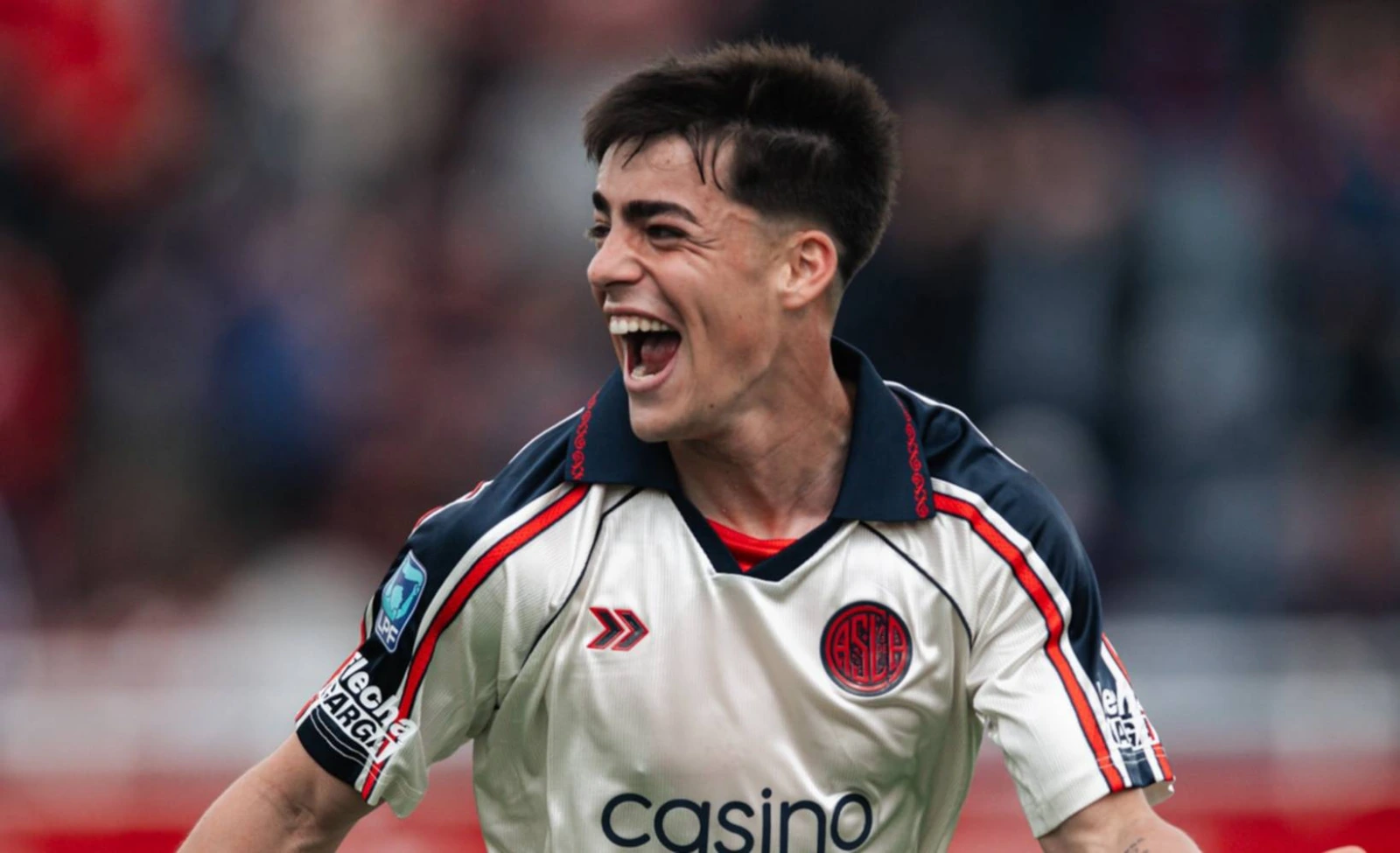 San Lorenzo volvió al triunfo ante Riestra