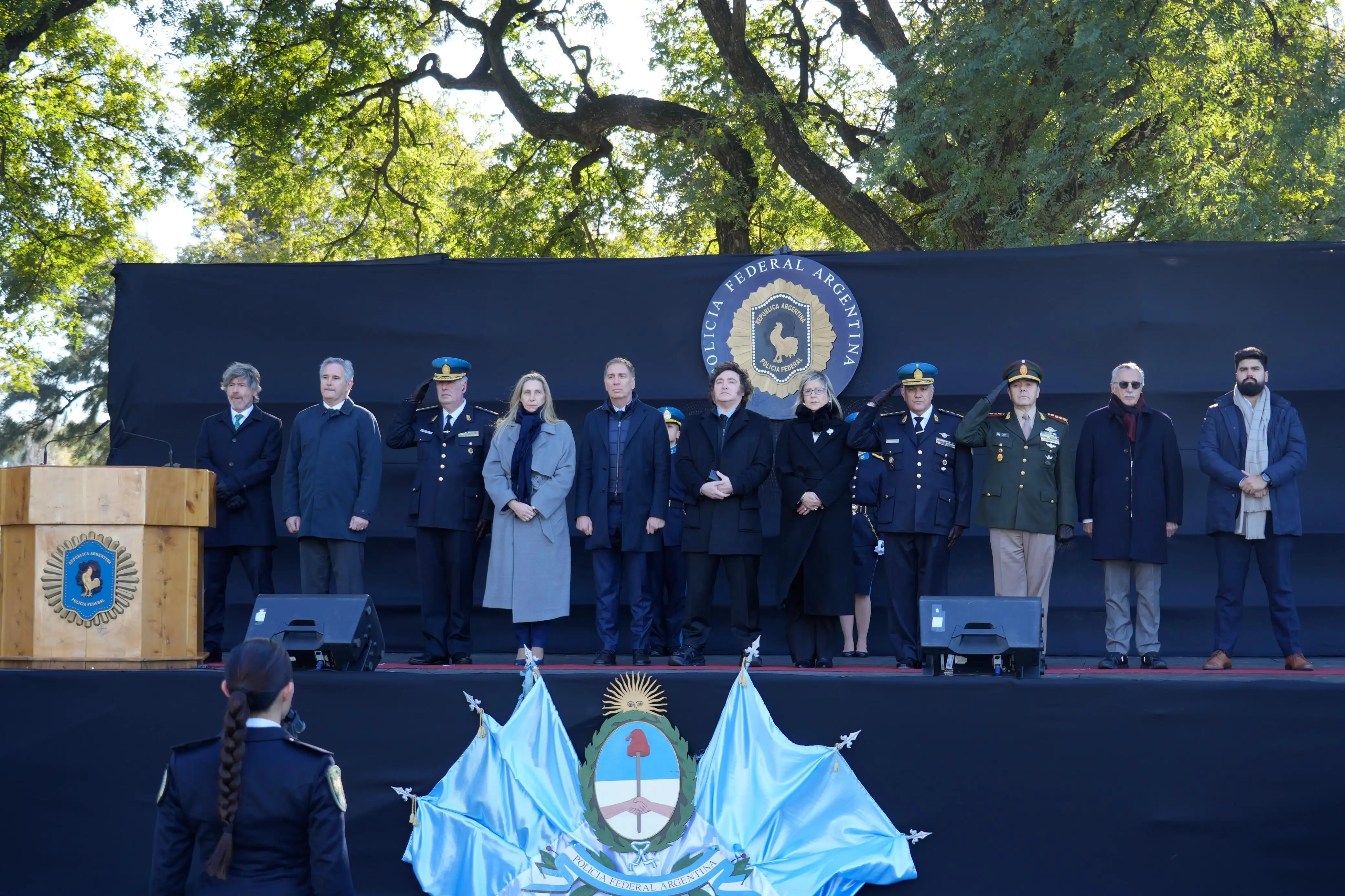 Milei estuvo acompañado por Karina Milei y gran parte del Gabinete