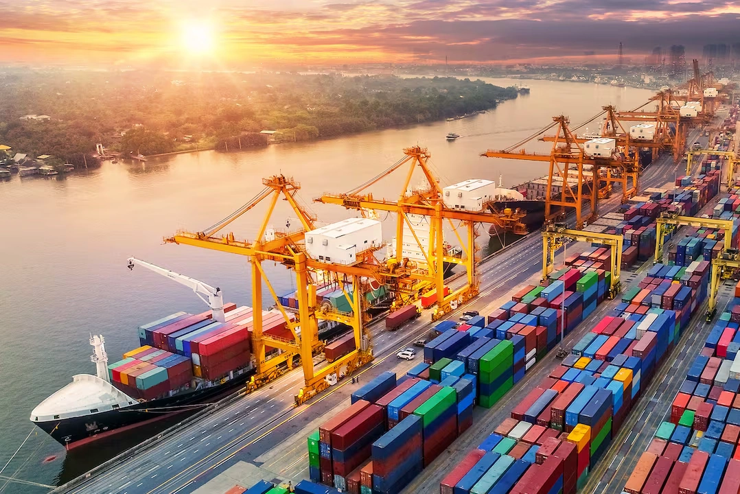 Ecuador raises the security rate for imports from Colombia to 100%