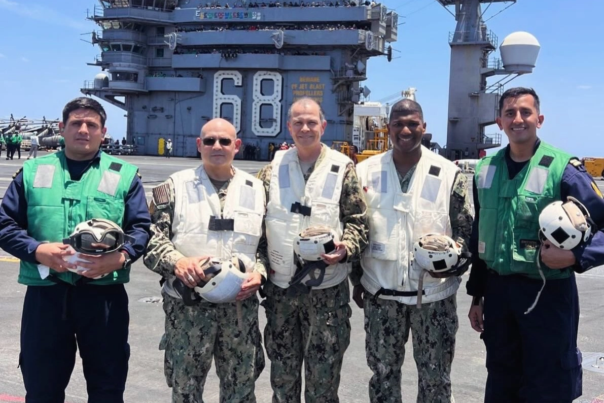 Ecuador deploys maneuvers alongside the USS Nimitz, one of the largest aircraft carriers in the world